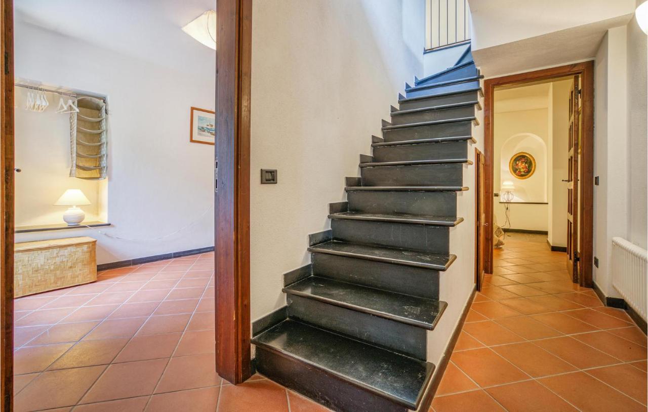 Awesome Home In Moneglia With Kitchen Bagian luar foto