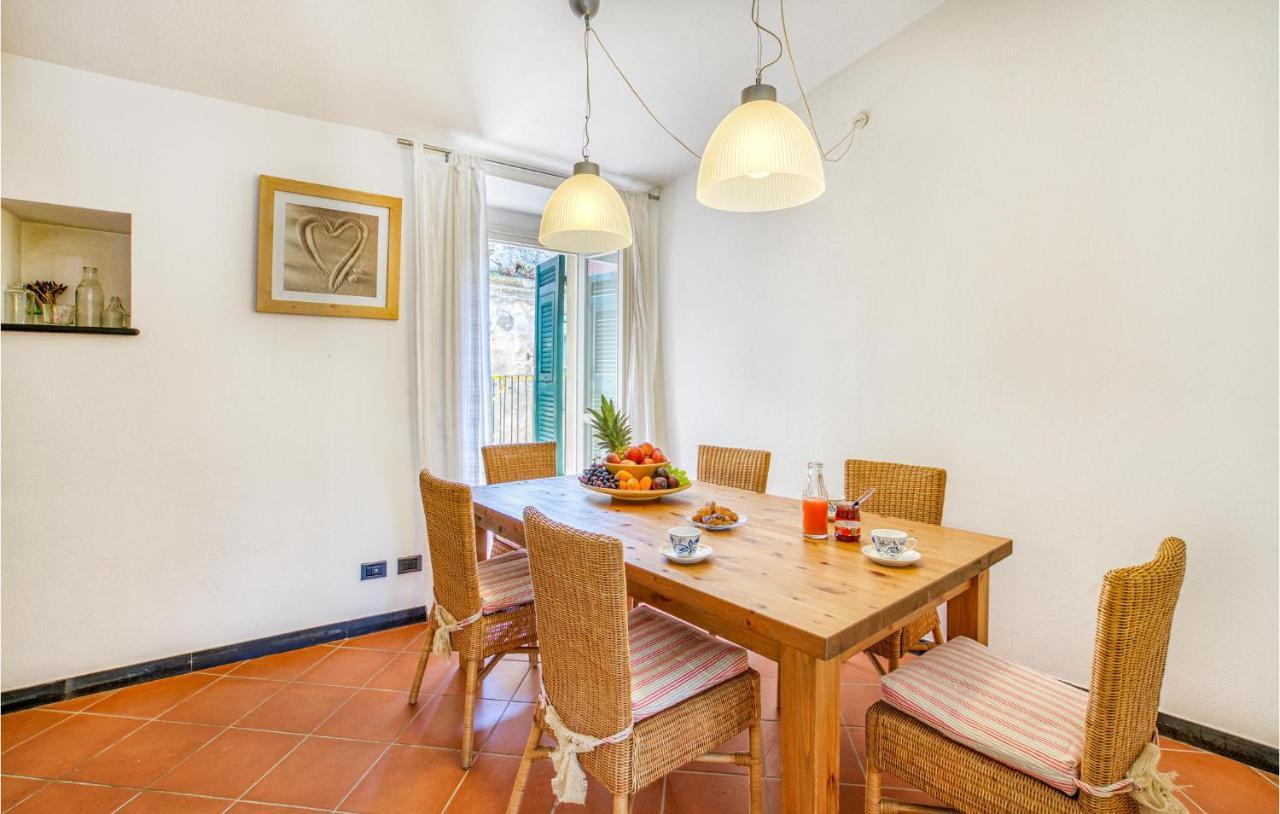 Awesome Home In Moneglia With Kitchen Bagian luar foto